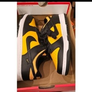 Nike Dunk Low Black University Gold NIB Mens 9.5